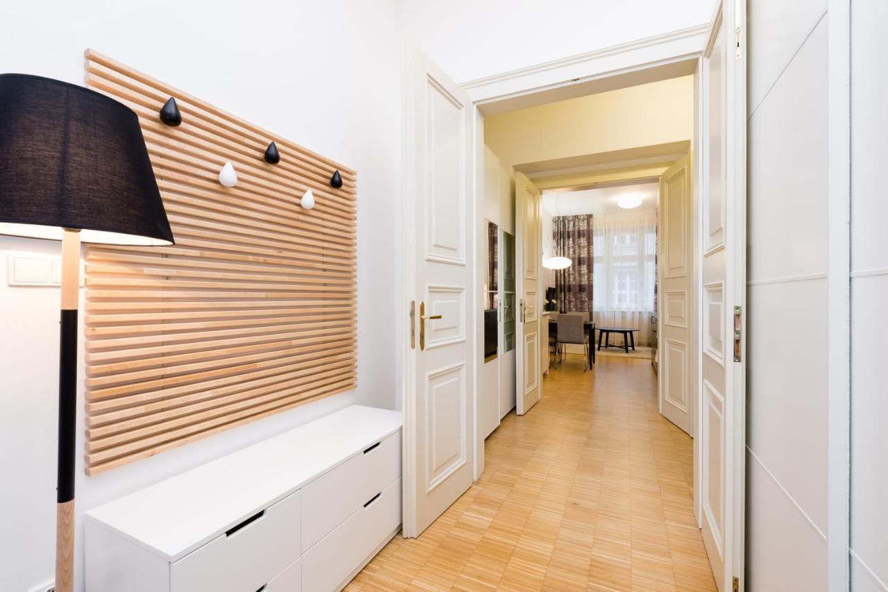 Apartmán Modern Charvatova Praha